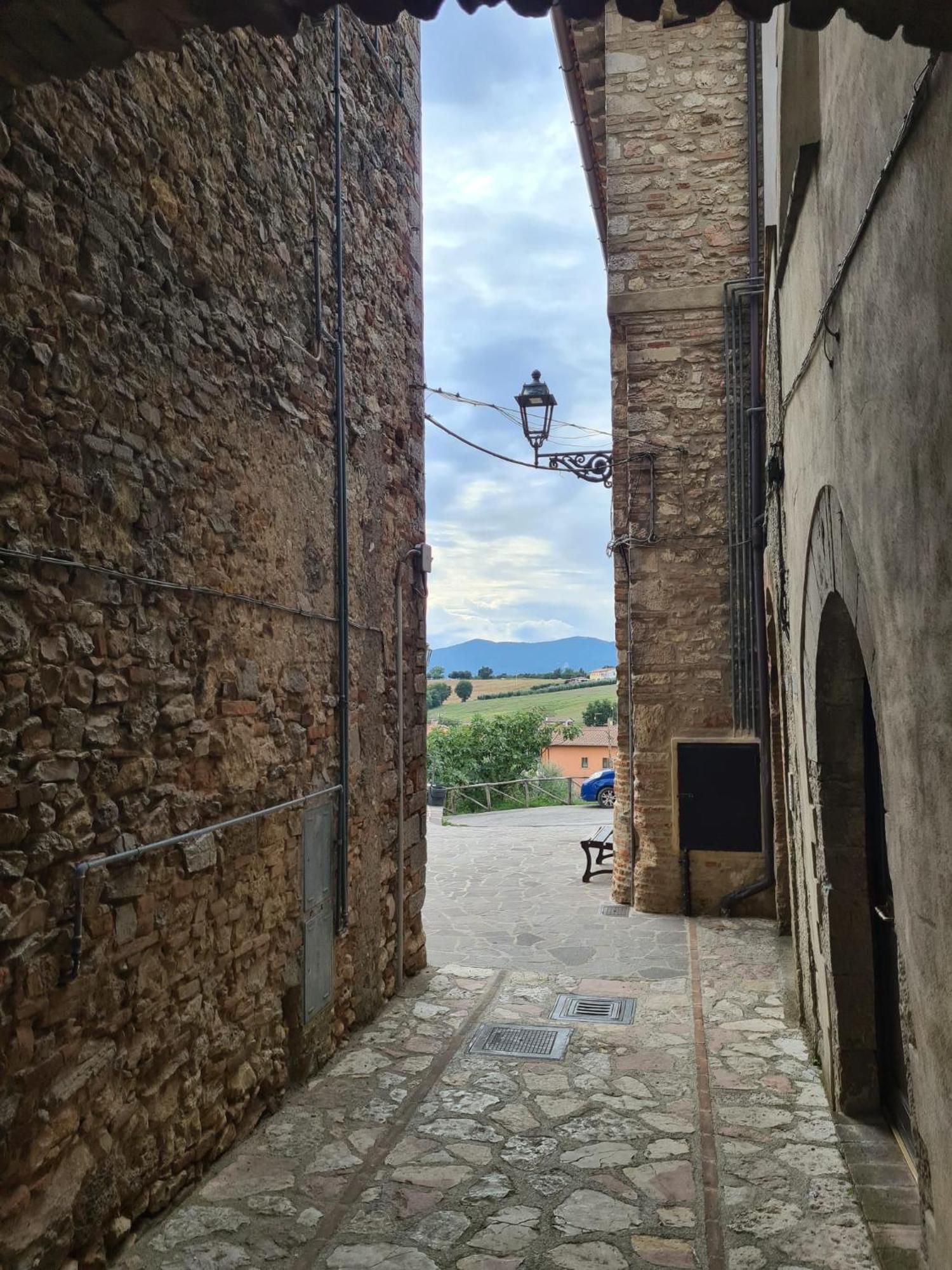 A Casa Di Rita Apartment Dunarobba Bagian luar foto